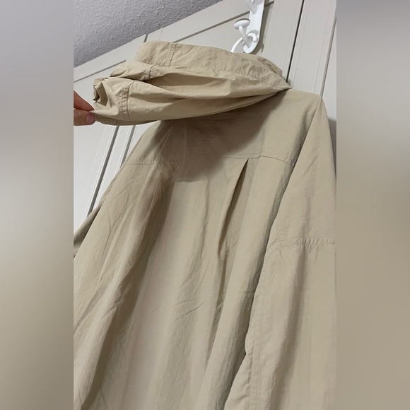 Lululemon Hooded Mid-Length Utility Jacket
Trench - Picture 15 of 16